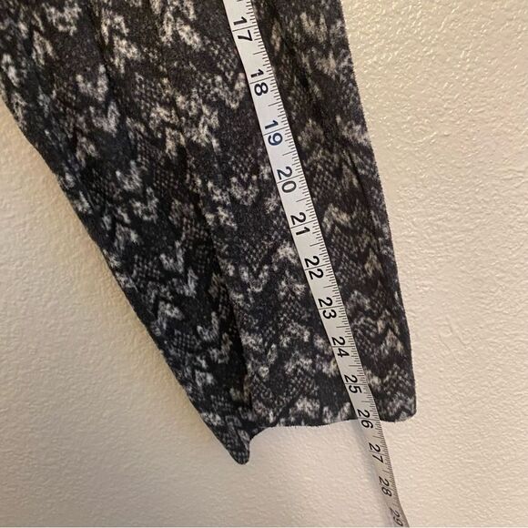 COLUMBIA girls Glacial gray black Printed Leggings fleece pants XS- 6 - Picture 5 of 9